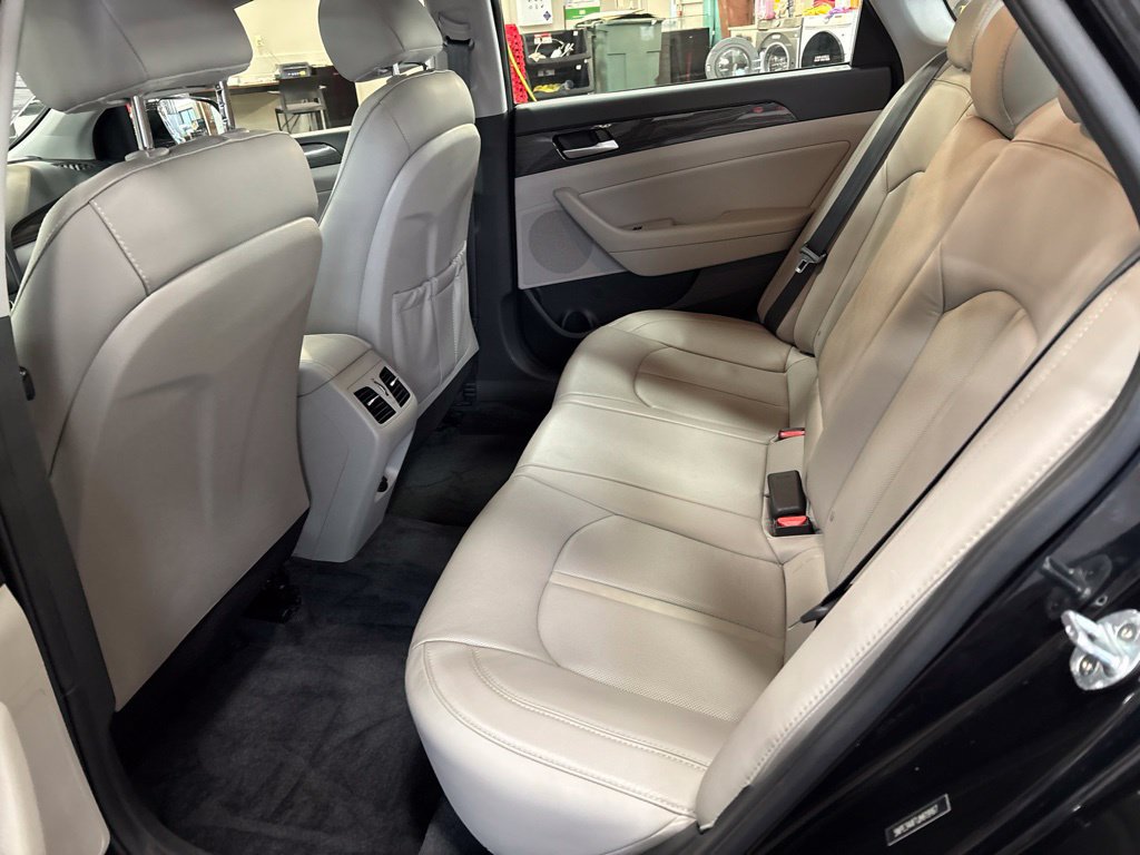 Used 2018 Hyundai Sonata Limited FWD image 15