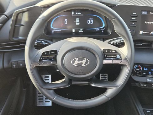 Used 2026 Hyundai Elantra Sport FWD image 14