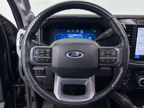 Used 2023 Ford F250 Lariat w/ Lariat Ultimate Package image 4