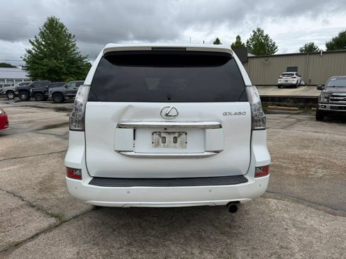 Used 2016 Lexus GX 460 w/ Premium Package AWD/4WD image 4