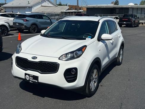 Used 2018 Kia Sportage LX w/ LX Popular Package AWD/4WD image 3