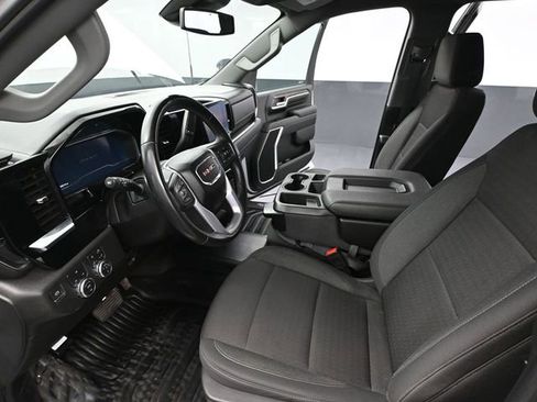 Used 2024 GMC Sierra 3500 SLE w/ SLE Convenience Package image 26