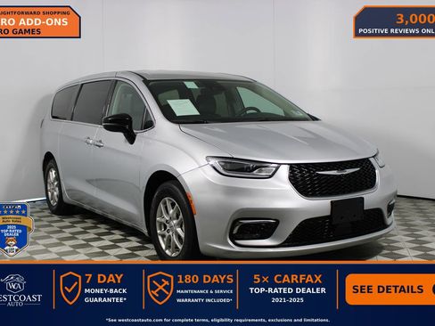 Used 2024 Chrysler Pacifica Touring-L FWD image 1