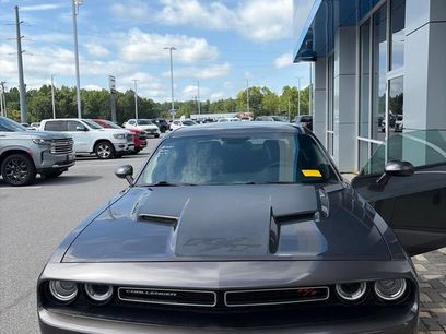 Used 2016 Dodge Challenger R/T w/ Sound Group