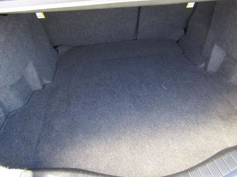 Used 2019 Ford Fusion SE image 11