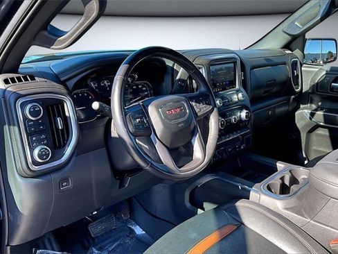 Used 2021 GMC Sierra 1500 AT4 image 18
