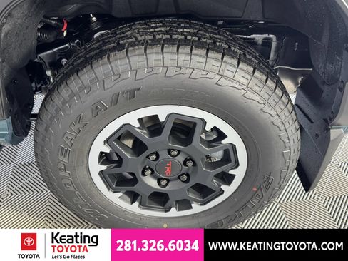 New 2026 Toyota 4Runner TRD Off-Road Premium AWD/4WD image 15