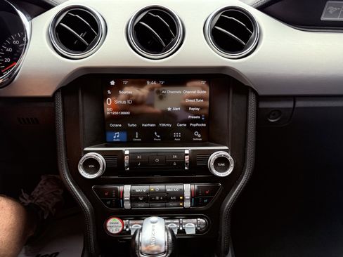 Used 2016 Ford Mustang GT Premium image 18