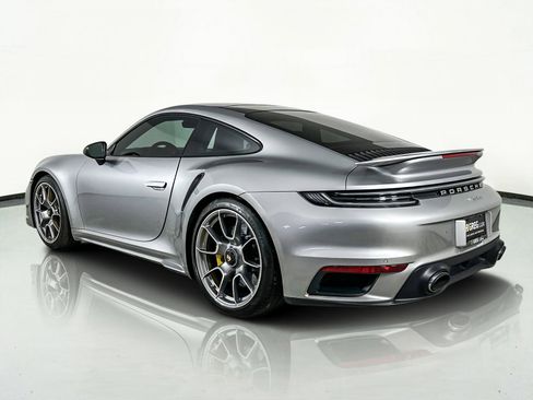 Used 2022 Porsche 911 Turbo S image 6