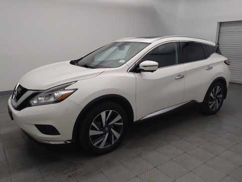 Used 2018 Nissan Murano Platinum image 2