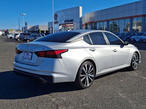 Used 2019 Nissan Altima 2.5 SR image 7