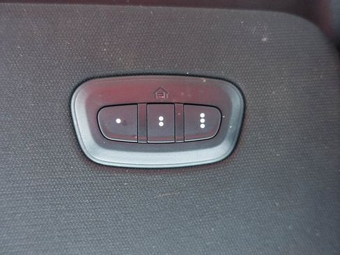 Used 2022 RAM 1500 Big Horn image 32