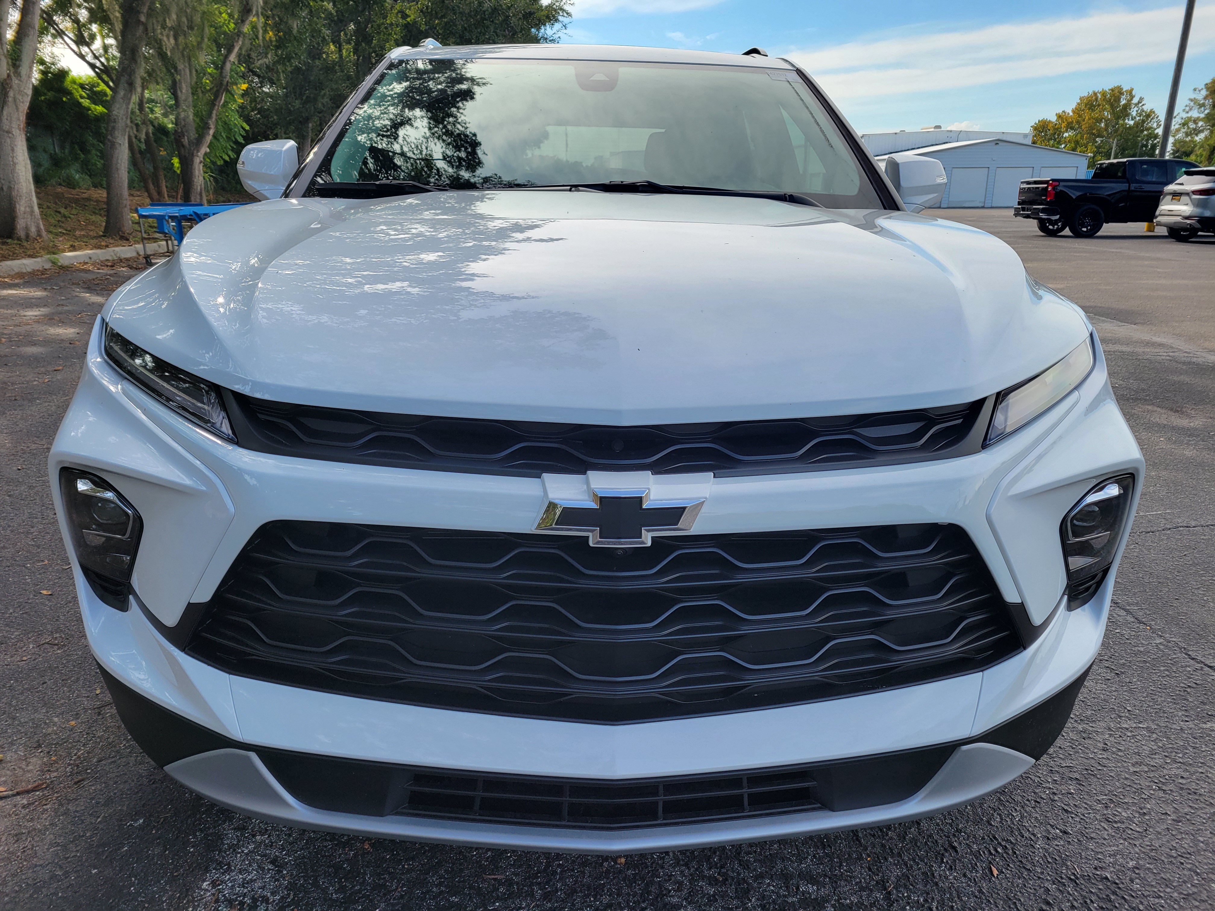 New 2026 Chevrolet Blazer LT w/ Sound & Technology Package AWD/4WD image 2