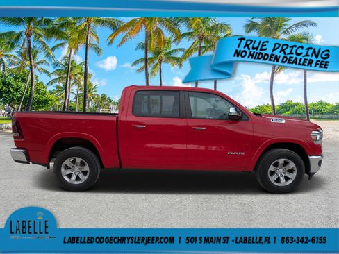 Used 2022 RAM 1500 Laramie AWD/4WD image 2