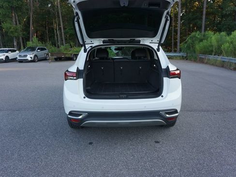 Used 2021 Buick Envision Essence w/ Technology Package I FWD image 14