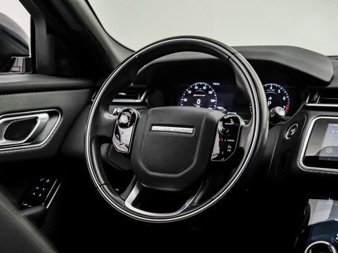Used 2018 Land Rover Range Rover Velar R-Dynamic SE image 44