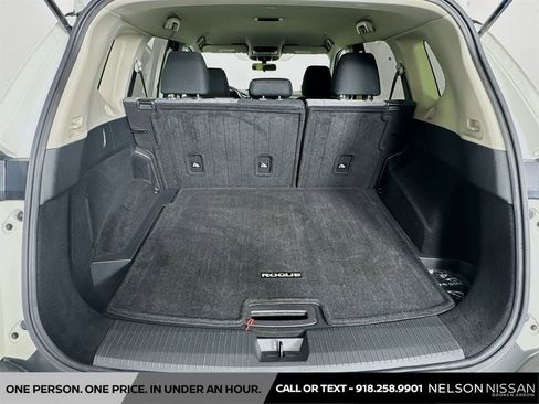 Used 2023 Nissan Rogue SV FWD image 24