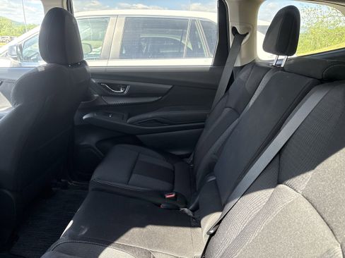Certified 2023 Subaru Ascent Premium w/ Convenience Package AWD/4WD image 8