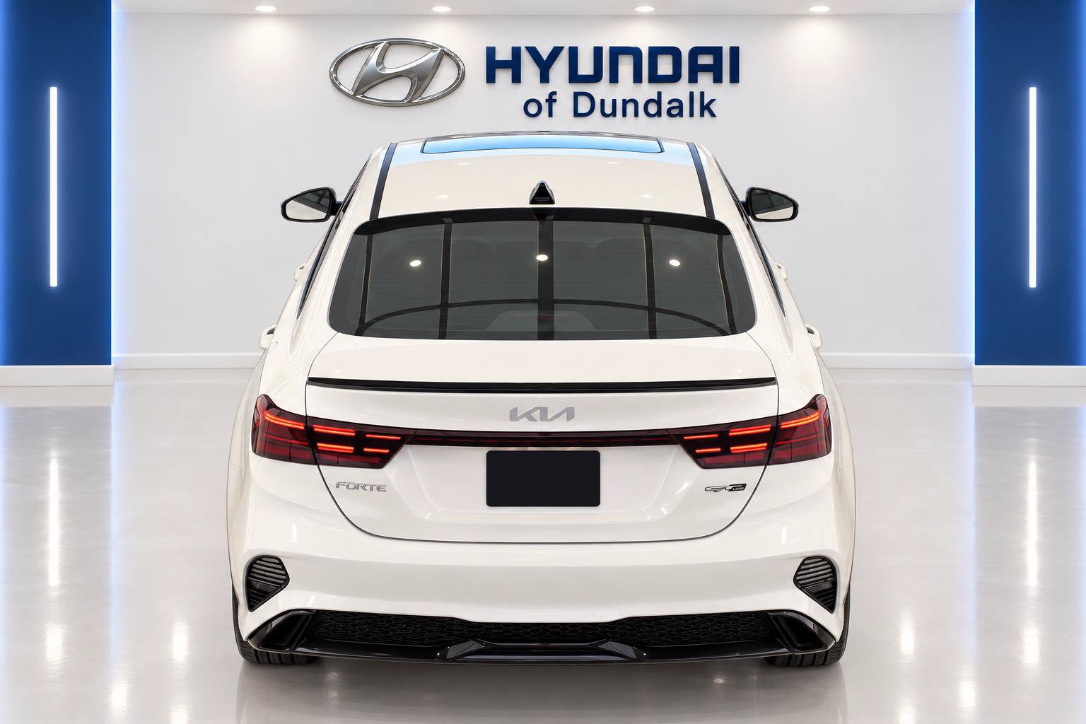 Used 2022 Kia Forte GT-Line w/ GT-Line Premium Package FWD image 6