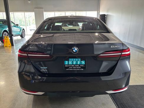 Used 2026 BMW 530i xDrive AWD/4WD image 6