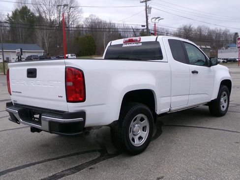 Used 2021 Chevrolet Colorado W/T w/ WT Convenience Package image 5