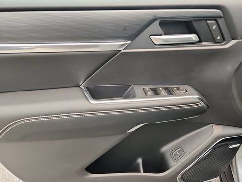 New 2026 GMC Acadia Elevation w/ Black Edition FWD image 8