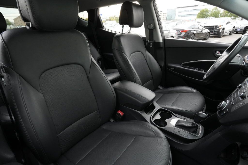 Used 2018 Hyundai Santa Fe Sport 2.0T w/ Cargo Package AWD/4WD image 30