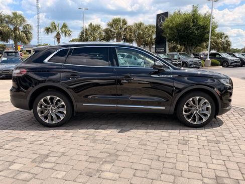 Used 2023 Lincoln Nautilus Reserve w/ Equipment Group 201A AWD/4WD image 7