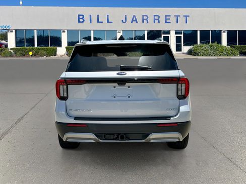 New 2026 Ford Explorer Platinum w/ LUX Leather Package AWD/4WD image 5