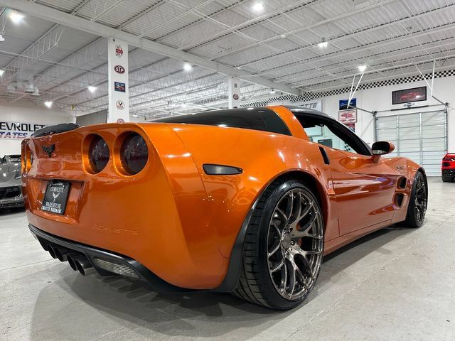 Used 2009 Chevrolet Corvette Z06 w/ Preferred Equipment Group RWD image 3