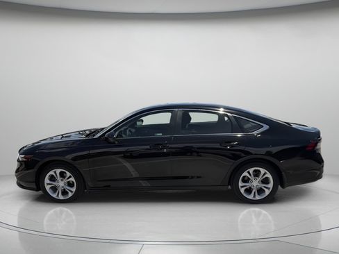 Used 2023 Honda Accord LX image 5