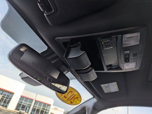 Used 2021 Toyota Tacoma TRD Sport image 35