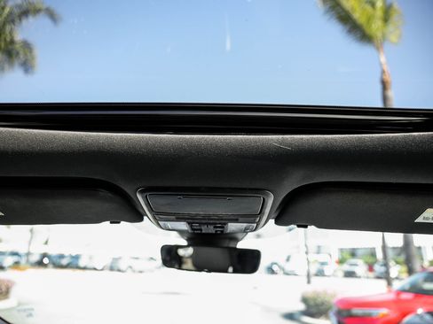 Certified 2024 Honda Odyssey Sport image 22