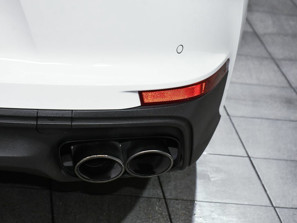 Used 2025 Porsche Panamera 4 E-Hybrid AWD/4WD image 86