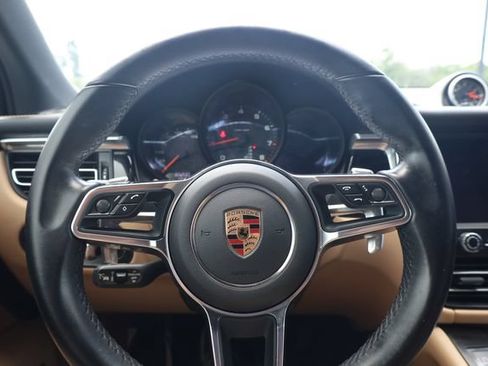 Used 2019 Porsche Macan AWD/4WD image 14