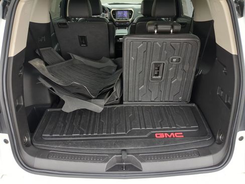 Used 2023 GMC Acadia Denali w/ Denali Ultimate Package AWD/4WD image 25