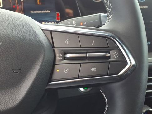 Used 2026 Chevrolet Traverse LT w/ Driver Confidence Package image 15