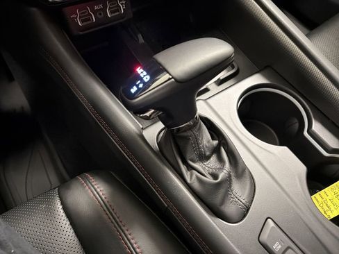 Used 2025 Dodge Durango R/T AWD/4WD image 16
