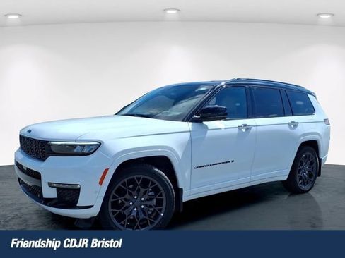 Used 2025 Jeep Grand Cherokee L Summit AWD/4WD image 1