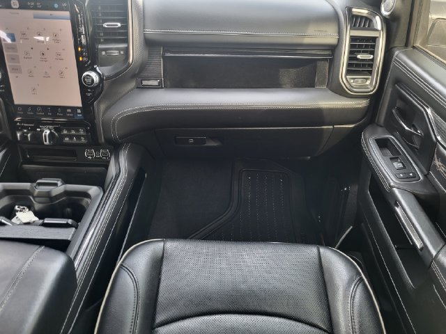 Used 2024 RAM 3500 Limited AWD/4WD image 26