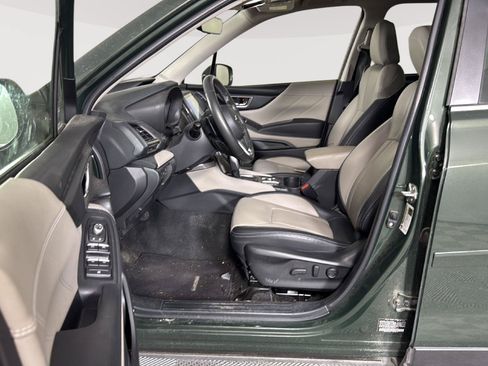 Used 2023 Subaru Forester Limited AWD/4WD image 5