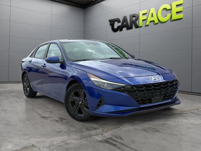 Used 2021 Hyundai Elantra SEL w/ Convenience Package