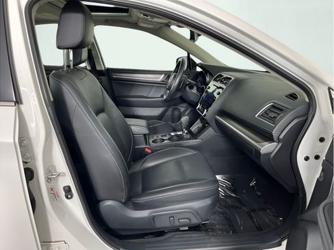 Used 2019 Subaru Legacy 3.6R Limited AWD/4WD image 16