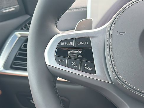 New 2026 BMW X5 xDrive40i w/ M Sport Package image 19