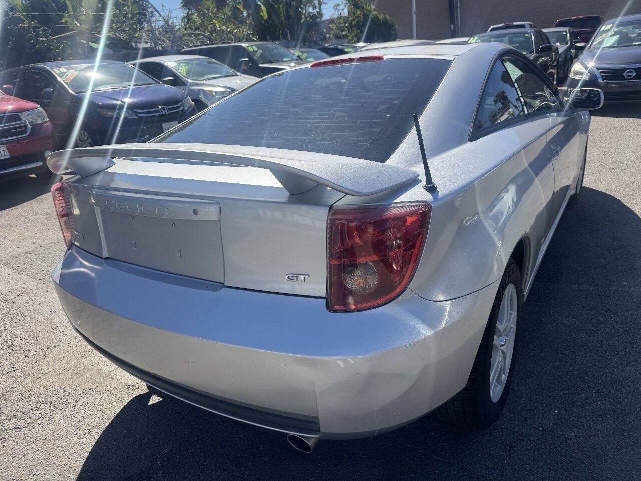 Used 2002 Toyota Celica GT w/ Upgrade Value Pkg FWD image 5