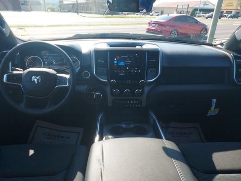 New 2026 RAM 1500 Express AWD/4WD image 15