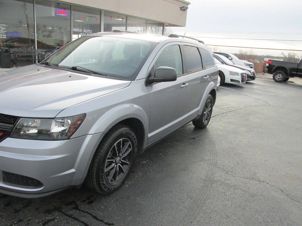 Used 2017 Dodge Journey SE w/ Flexible Seating Group FWD image 34