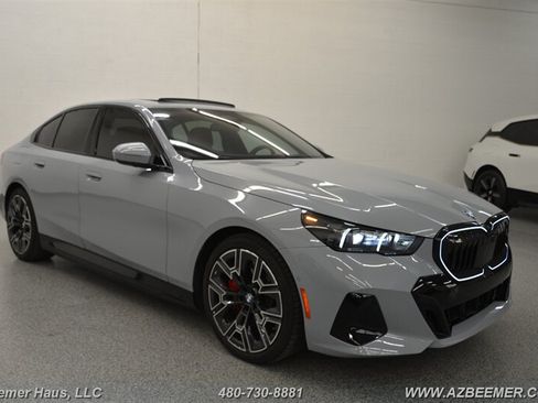 Used 2026 BMW i5 eDrive40 RWD image 6