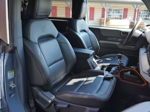 Certified 2023 Ford Bronco Badlands AWD/4WD image 32