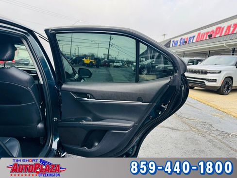 Used 2020 Toyota Camry XLE w/ Navigation Package image 53